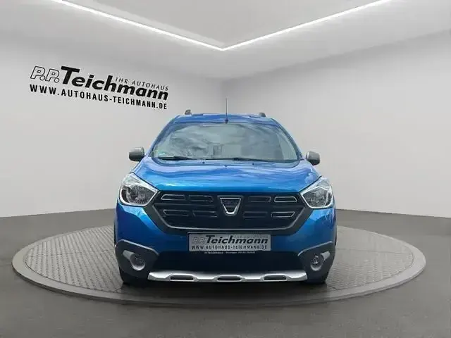 Gebraucht Dacia Dokker Stepway 131 PS (96 kW) 2020 Blau Van / Kleinbus