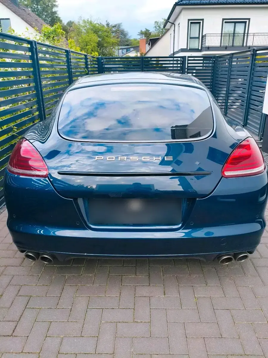 Gebraucht Porsche Panamera 4S 400 PS (294 kW) 2011 Blau Limousine