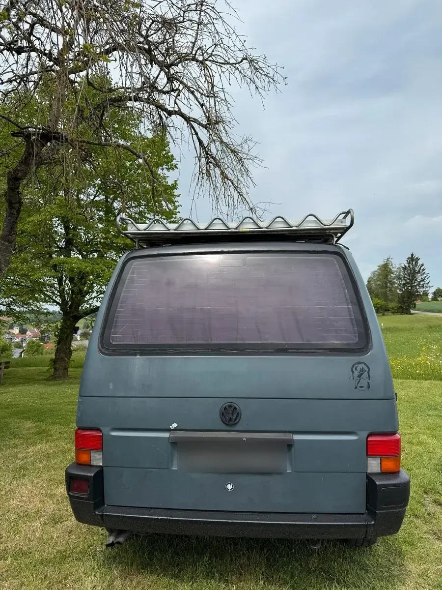 Gebraucht VW T4 74 PS (54 kW) 1992 Grau Van