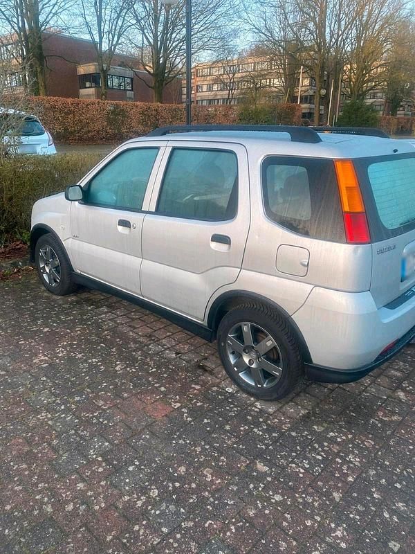 Gebraucht Suzuki Ignis 100 PS (73 kW) 2005 Grau Kleinwagen