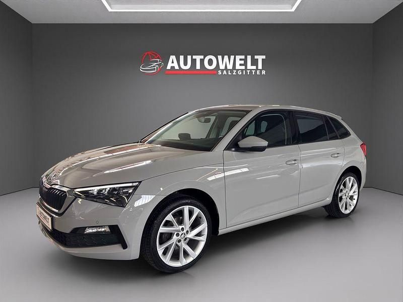 Grau Gebraucht 2021 Skoda Scala Ambition Kleinwagen | 14.999 € (Fairer Preis) - Bild 1/4