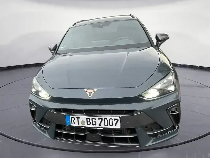 Usata Cupra Leon 150 CV (110 kW) 2024 Blu Station wagon
