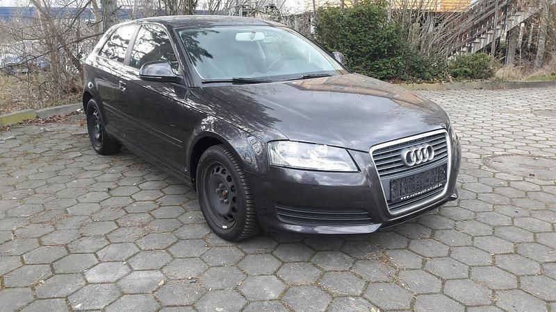 Gebraucht Audi A3 140 PS (102 kW) 2010 Schwarz Kleinwagen