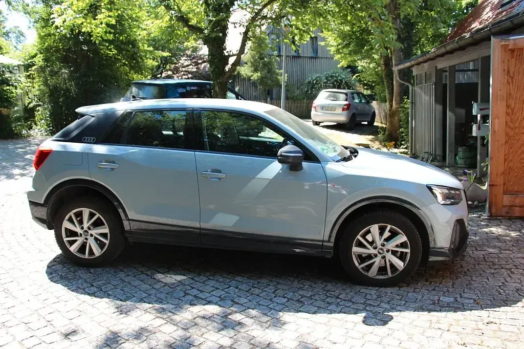 Gebraucht Audi Q2 S-Line 190 PS (139 kW) 2022 Grau SUV