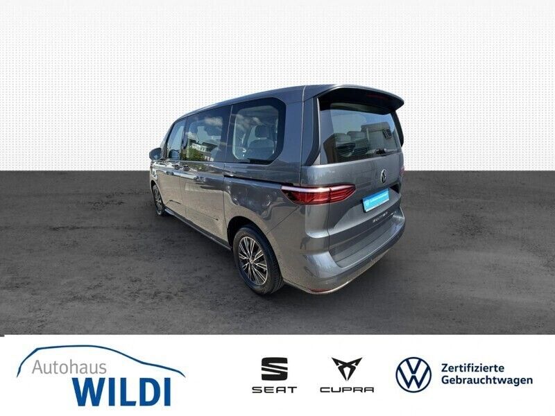 Gebraucht VW Multivan Life 150 PS (110 kW) 2023 Grau Van / Kleinbus