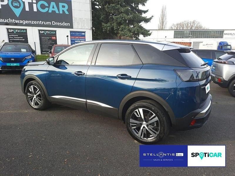Gebraucht Peugeot 3008 Allure 131 PS (96 kW) 2023 Blau SUV