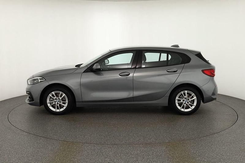 Gebraucht BMW 118 Sport Line 136 PS (100 kW) 2024 Grau Kleinwagen