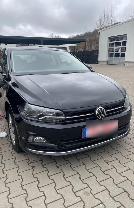 Gebraucht VW Polo 110 PS (80 kW) 2021 Schwarz Kleinwagen