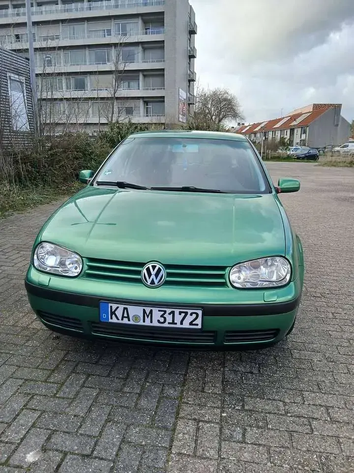 Gebraucht VW Golf IV Comfortline 116 PS (85 kW) 2000 Grün Limousine