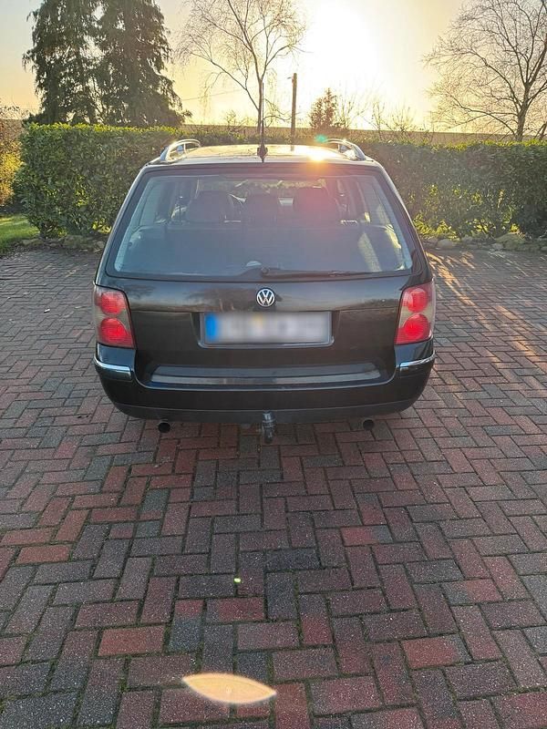Gebraucht VW Passat Highline 179 PS (131 kW) 2004 Schwarz Kombi