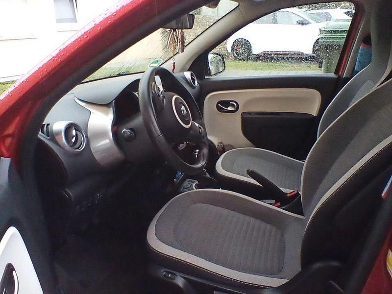 Rot Gebraucht 2019 Renault Twingo LIMITED Kleinwagen | 8.000 € (Guter Preis) - Bild 1/4