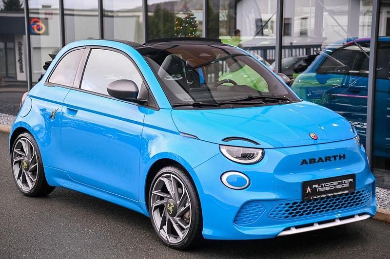Gebraucht Abarth 500C Scorpionissima 114 kW (155 PS) 2023 Blau Cabrio