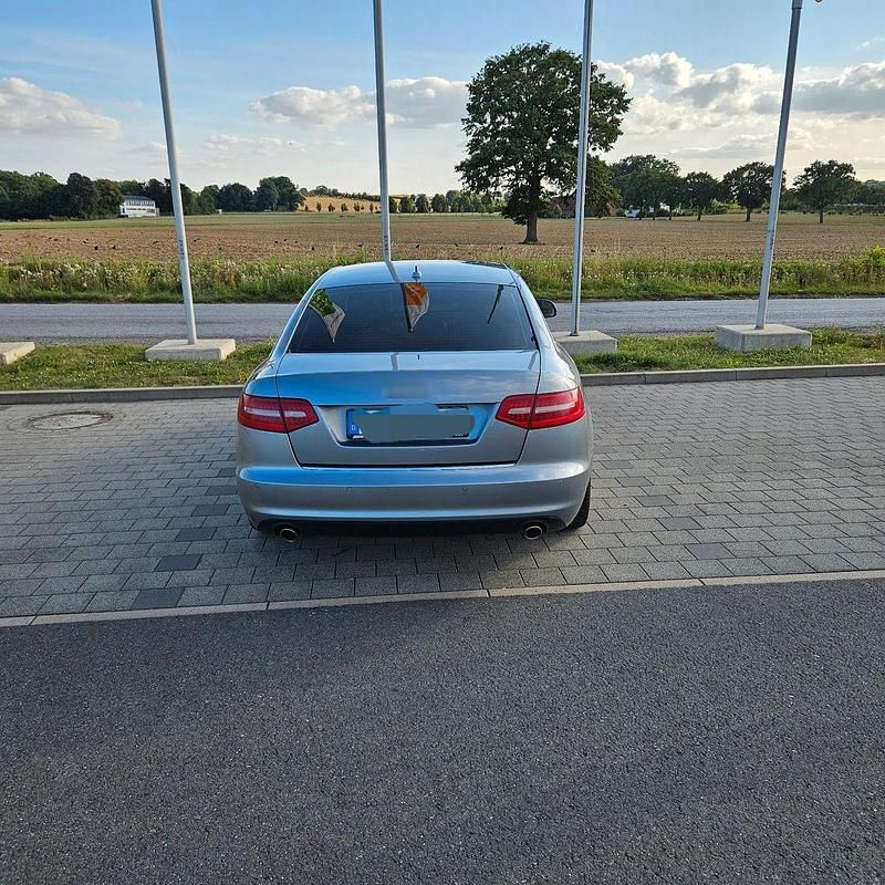 Gebraucht Audi A6 Sport 190 PS (139 kW) 2010 Grau Limousine