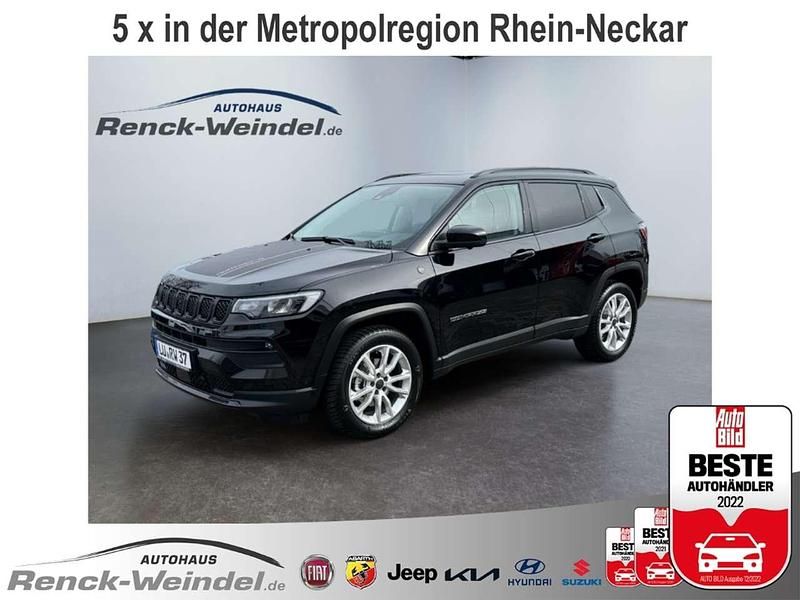 Black clear coat Gebraucht 2024 Jeep Compass North SUV | 36.989 € (Teuer) - Bild 1/4
