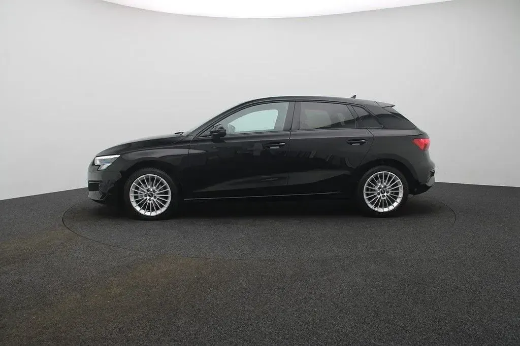Gebraucht Audi A3 Advanced 150 PS (110 kW) 2024 Brillantschwarz Limousine