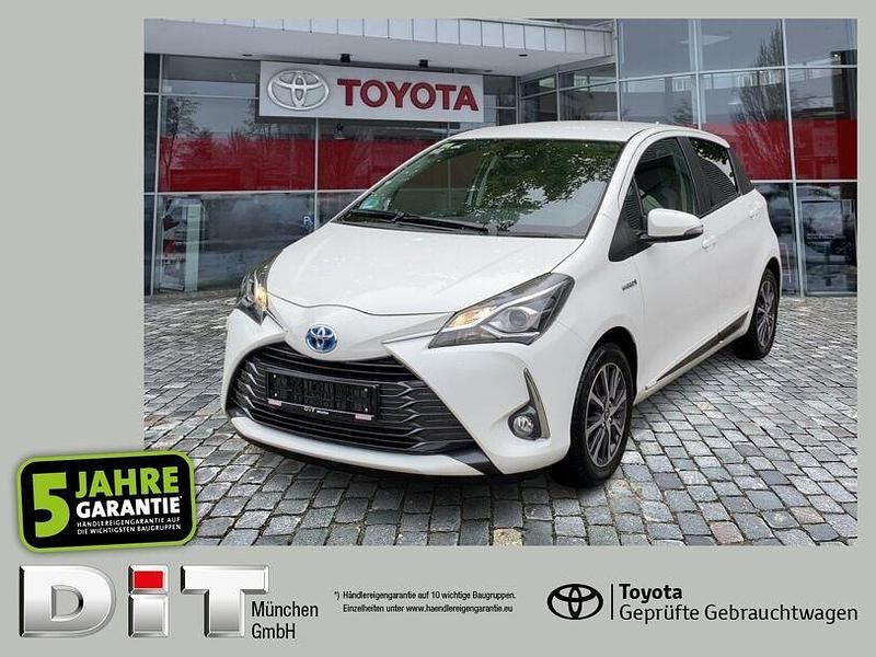 Super white 2 Gebraucht 2019 Toyota Yaris Hybrid Club Kleinwagen | 13.990 € (Guter Preis) - Bild 1/4