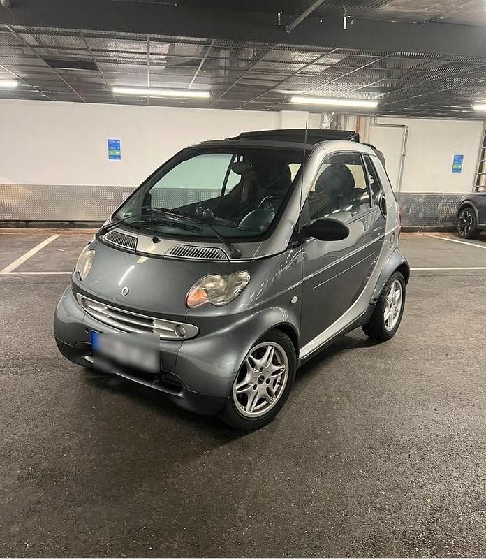 Gebraucht 2003 Smart ForTwo Cabrio Cabrio | 2.600 € - Bild 1/4