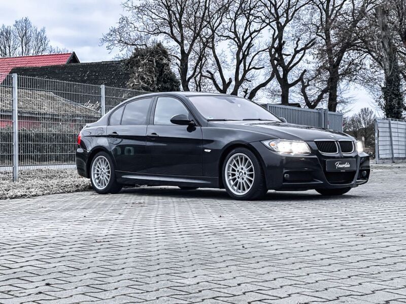 Gebraucht BMW 318 M Sport 143 PS (105 kW) 2008 Schwarz Limousine
