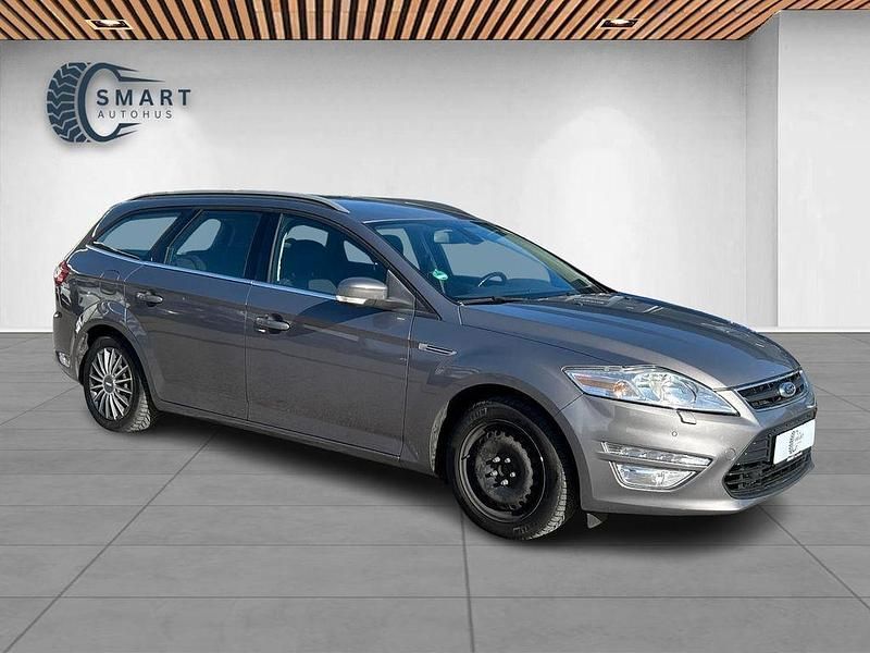 Gebraucht Ford Mondeo Ambiente 140 PS (102 kW) 2014 Braun Limousine