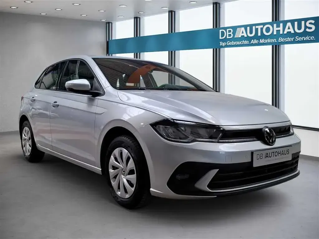 Gebraucht VW Polo Life 95 PS (69 kW) 2024 Silber Kleinwagen