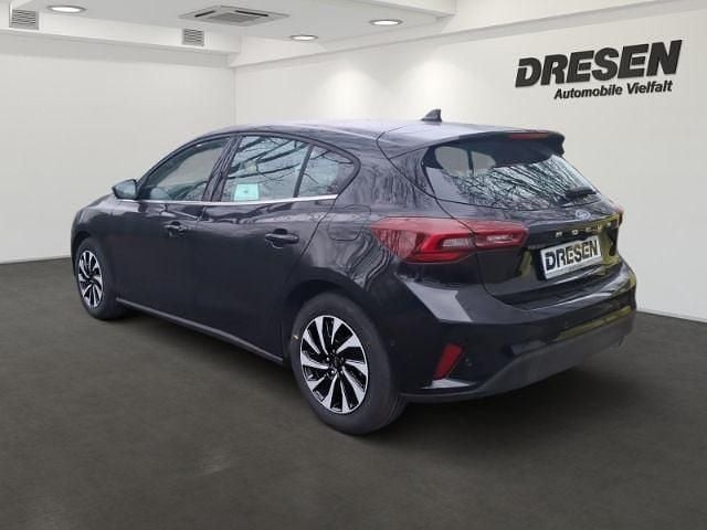 Neu Ford Focus Titanium 155 PS (114 kW) 2026 Schwarz Limousine