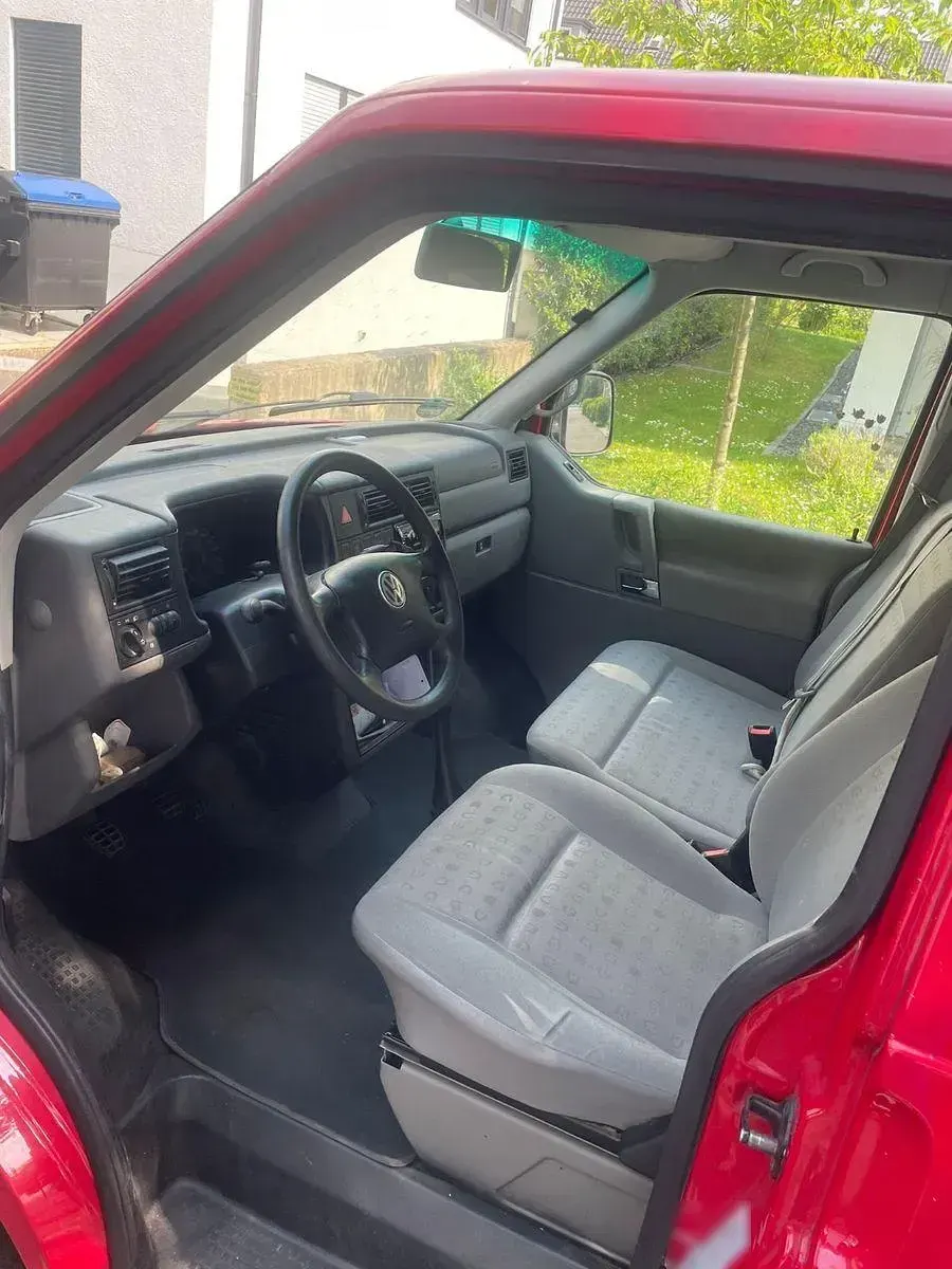 Gebraucht VW T4 88 PS (64 kW) 2003 Rot Van