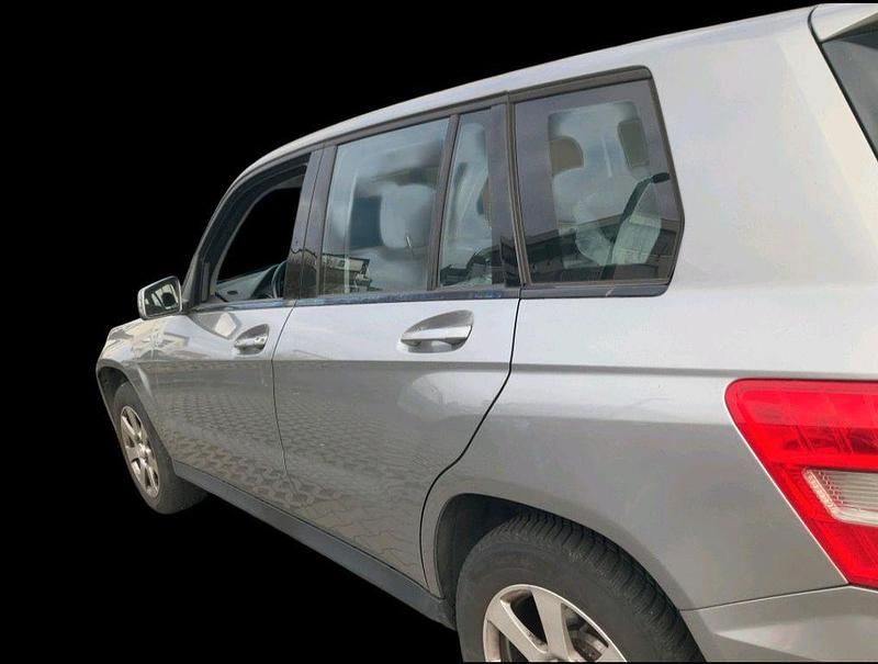 Gebraucht Mercedes GLK200 143 PS (105 kW) 2011 Grau SUV