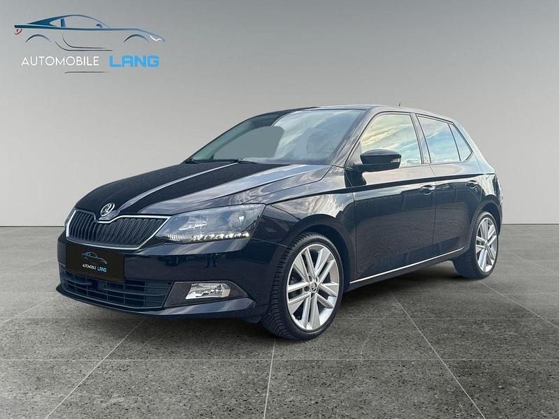 Schwarz Gebraucht 2017 Skoda Fabia Style Limousine | 9.990 € (Guter Preis) - Bild 1/4