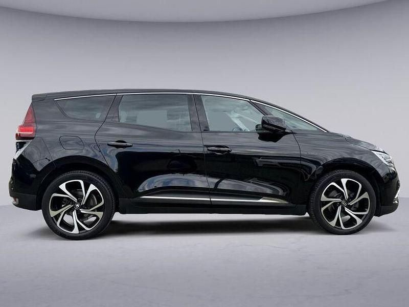 Gebraucht Renault Scénic IV 103 PS (75 kW) 2021 Schwarz Van / Kleinbus