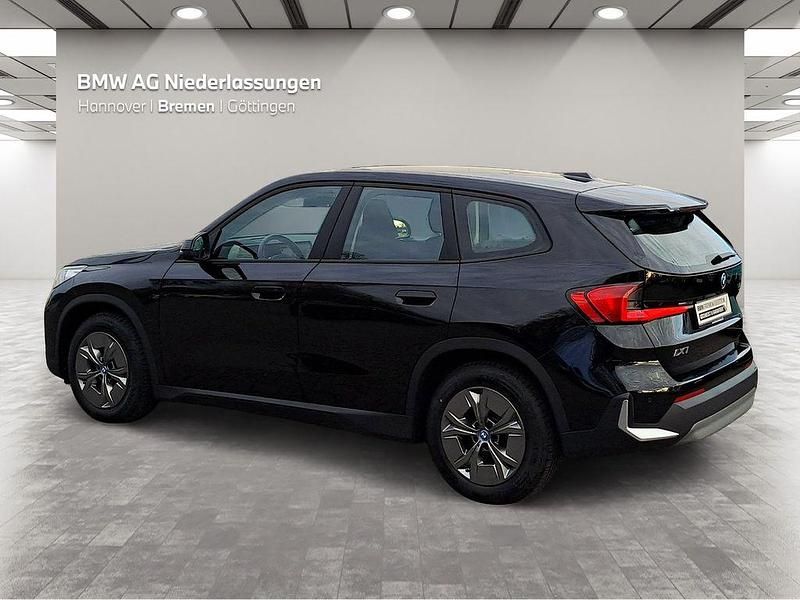 Gebraucht BMW iX1 Performance 225 kW (306 PS) 2023 Schwarz SUV