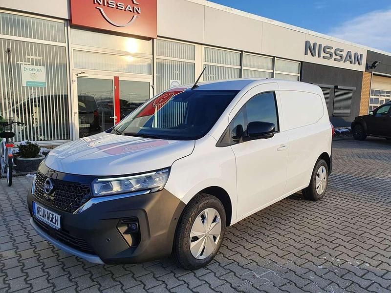 Mineral white Gebraucht 2022 Nissan Townstar N-Connecta Van / Kleinbus | 25.490 € (Etwas zu teuer) - Bild 1/4