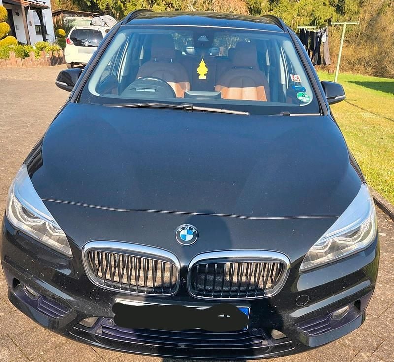 Gebraucht BMW 220 193 PS (141 kW) 2017 Schwarz Kombi
