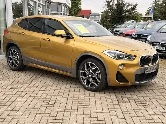 Gebraucht BMW X2 M Sport 190 PS (139 kW) 2019 Gold SUV