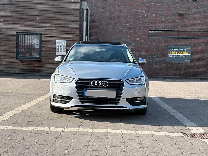 Gebraucht Audi A3 Ambition 125 PS (91 kW) 2015 Silber Limousine