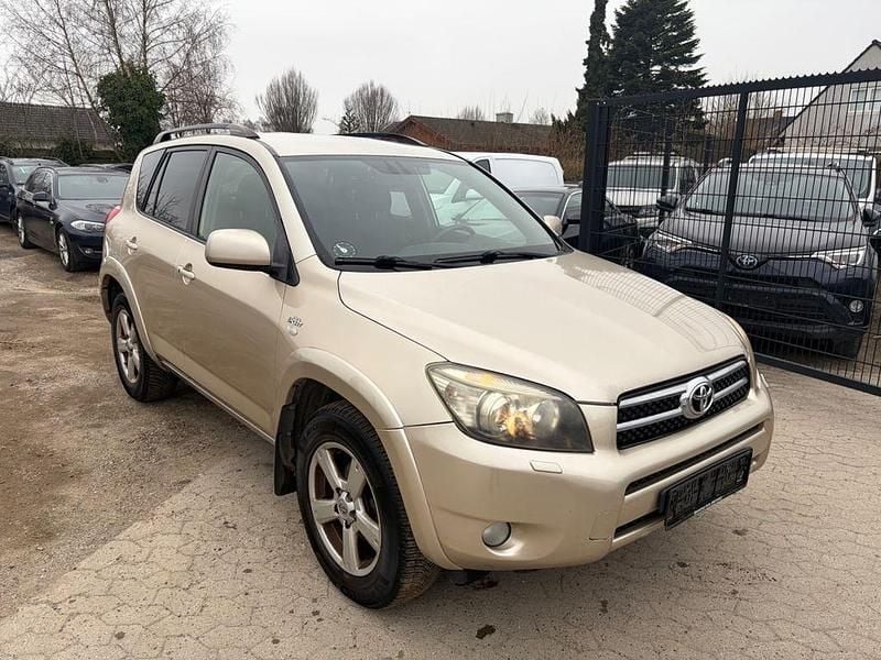 Gebraucht Toyota RAV4 177 PS (130 kW) 2007 Beige SUV