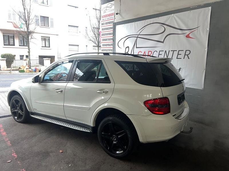 Gebraucht Mercedes ML320 224 PS (164 kW) 2007 Weiß SUV