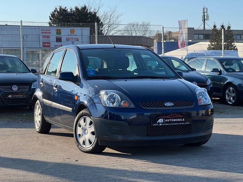 Gebraucht Ford Fiesta 69 PS (50 kW) 2006 Blau Kleinwagen