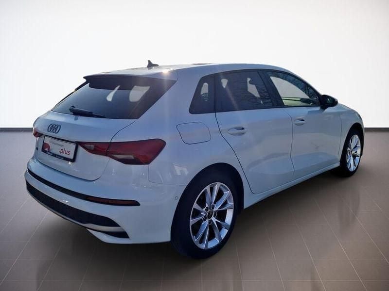 Gebraucht Audi A3 Ambiente 116 PS (85 kW) 2025 Arkonaweiß Limousine