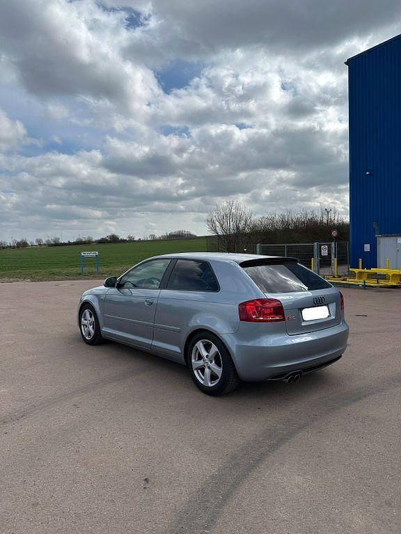Gebraucht Audi A3 S-Line 140 PS (102 kW) 2009 Grau Kleinwagen