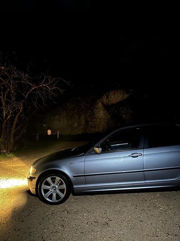 Gebraucht 2004 BMW 316 Limousine | 1.500 € (Fairer Preis) - Bild 1/4
