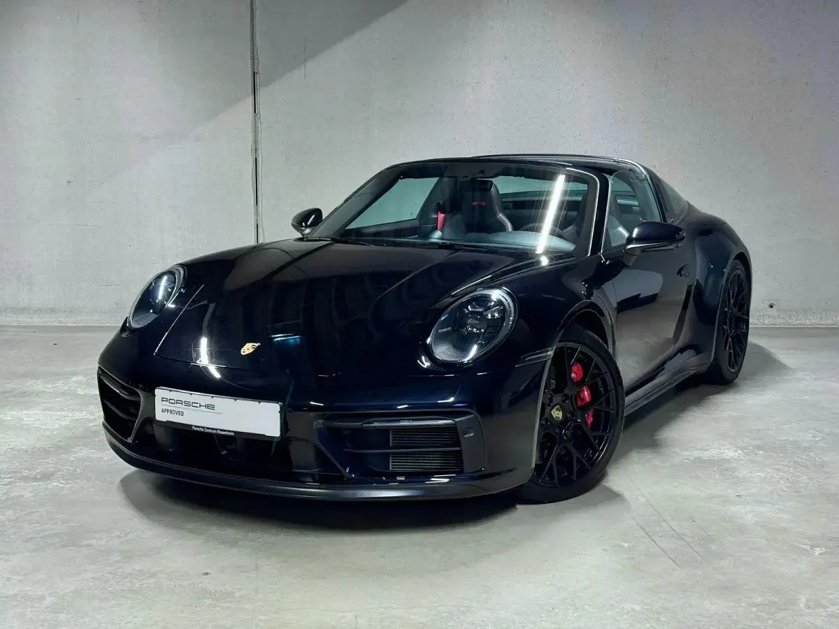 Gebraucht Porsche 911 Carrera 4 GTS Targa 480 PS (353 kW) 2024 Tiefschwarzmetallic Cabrio