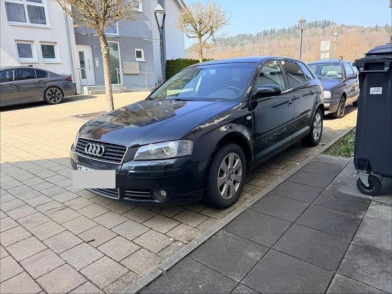 Gebraucht Audi A3 Ambiente 116 PS (85 kW) 2005 Schwarz Kleinwagen