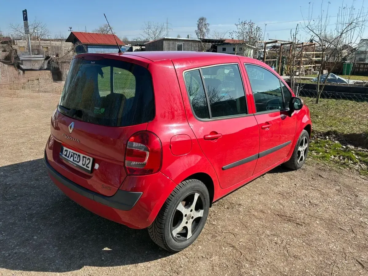 Gebraucht Renault Modus 80 PS (58 kW) 2012 Rot Van / Kleinbus