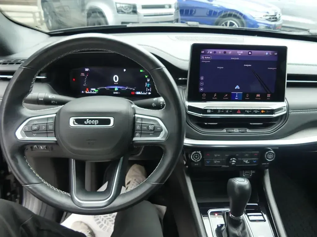 Gebraucht Jeep Compass 241 PS (177 kW) 2022 Schwarz (metallic) SUV
