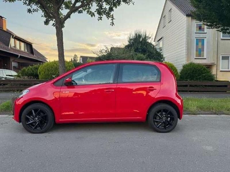 Gebraucht VW e-up! 61 kW (83 PS) 2020 Rot Kleinwagen