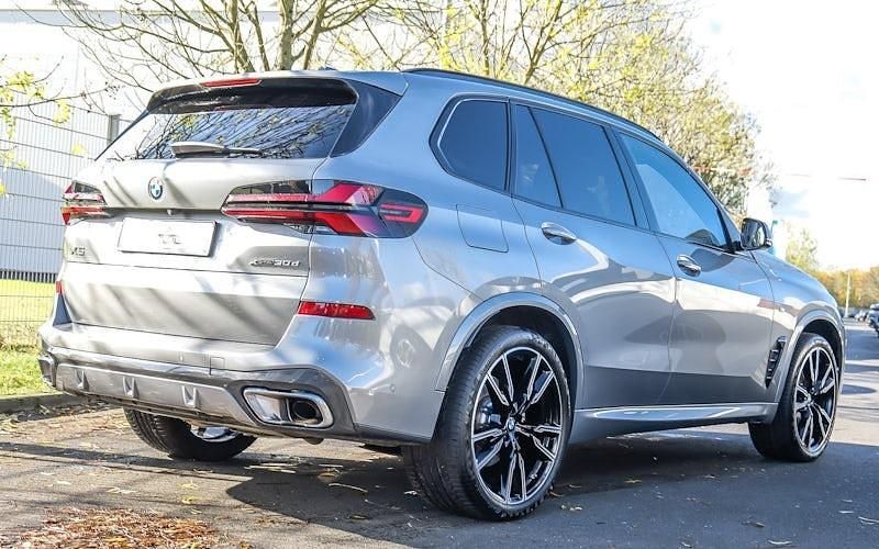 Gebraucht BMW X5 Shadowline 286 PS (210 kW) 2024 Grau SUV