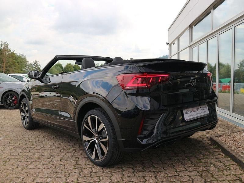 Gebraucht VW T-Roc Cabriolet R-line 150 PS (110 kW) 2025 Deep black perleffekt schwarz Cabrio