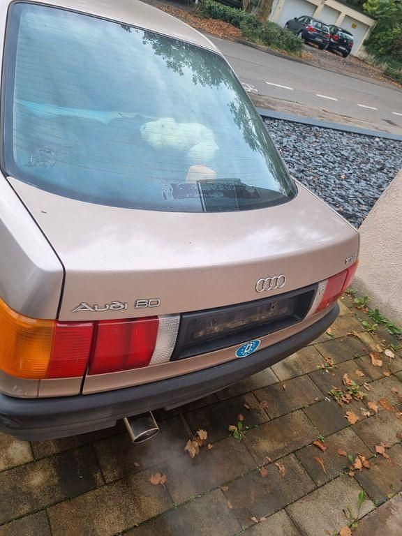 Second-hand Audi 80 110 CP (80 kW) 1987 Berlinǎ
