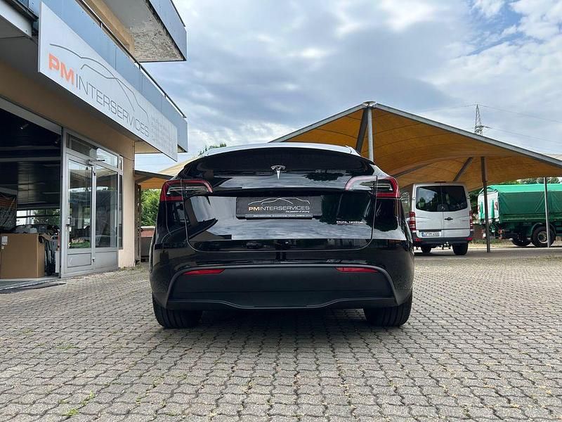 Gebraucht Tesla Model Y Performance 392 kW (534 PS) 2024 Schwarz SUV