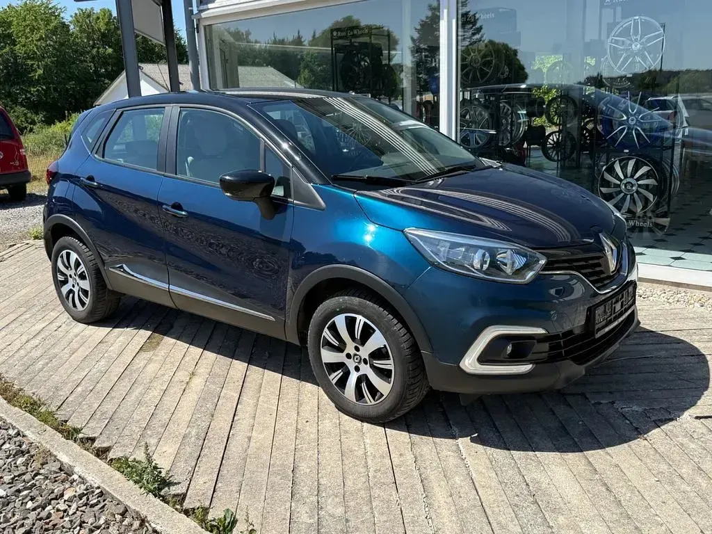 Gebraucht Renault Captur Intens 90 PS (66 kW) 2017 Grün SUV